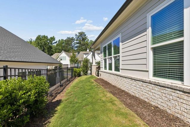 109 Ivey Way, Woodstock, GA 30188