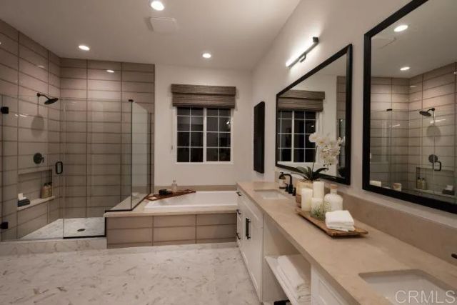 2570 WOODLAND HEIGHTS GLEN, Escondido, CA 92026