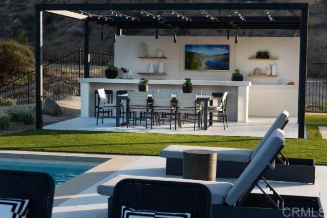 2570 WOODLAND HEIGHTS GLEN, Escondido, CA 92026