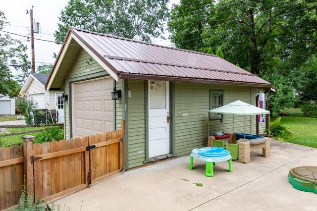 1620 Wood Street, Elkhart, IN 46516