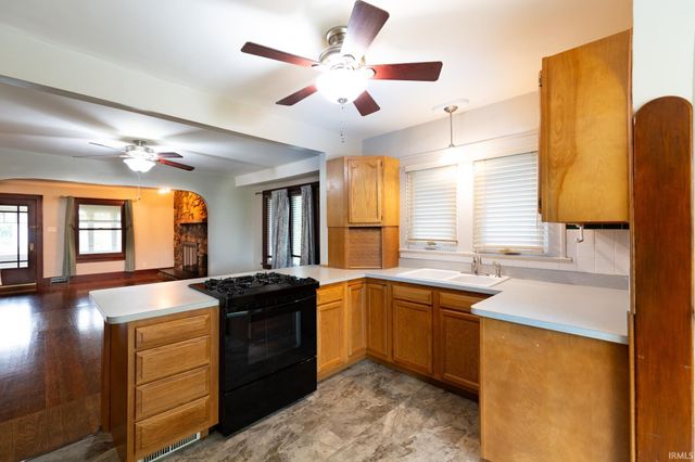 1620 Wood Street, Elkhart, IN 46516
