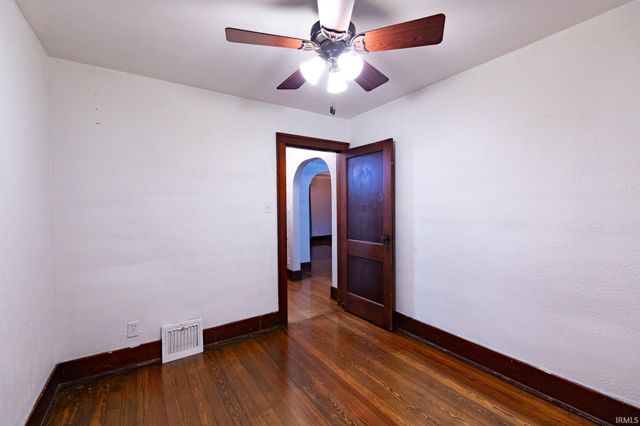 1620 Wood Street, Elkhart, IN 46516