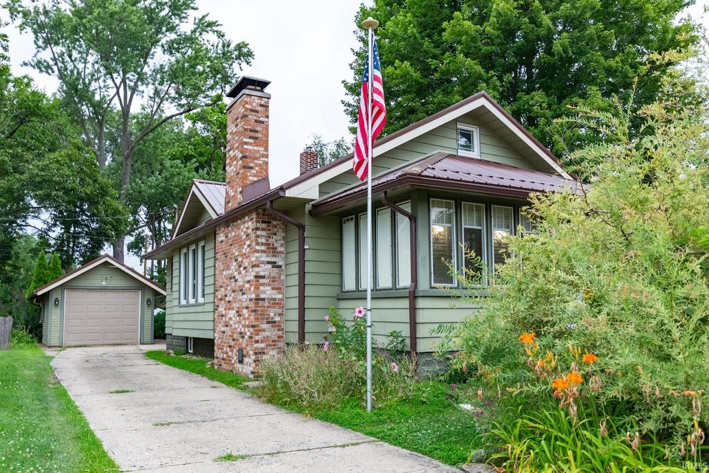 1620 Wood Street, Elkhart, IN 46516