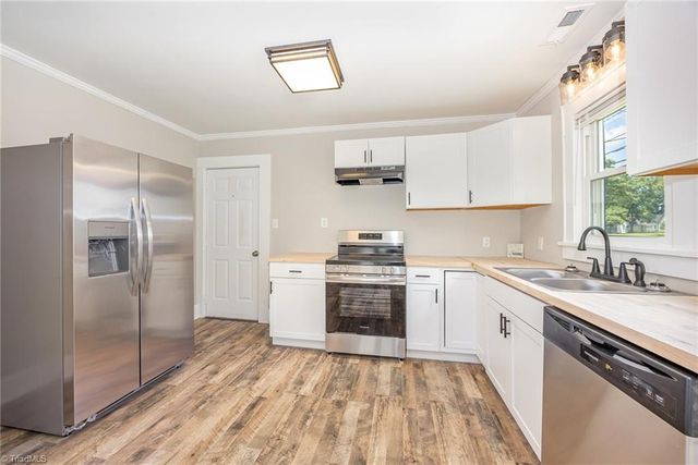 900 Salisbury Avenue, Spencer, NC 28159