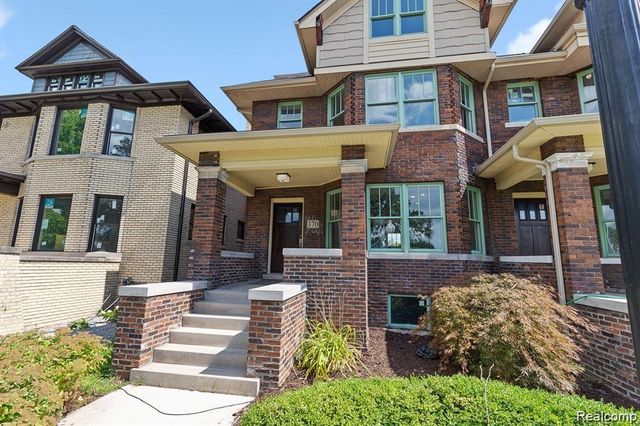 370 E Grand Boulevard, Detroit, MI 48207