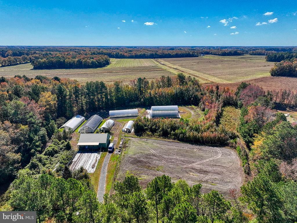 Image 20 of property listing at 30402 JAY PATCH RD, Selbyville, DE 19975