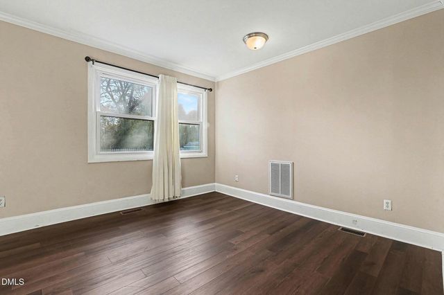 210 E Holt Street, Smithfield, NC 27577