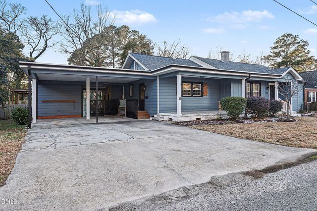 210 E Holt Street, Smithfield, NC 27577