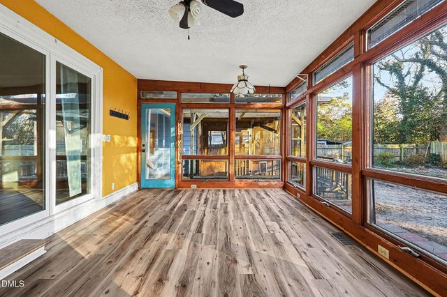 210 E Holt Street, Smithfield, NC 27577