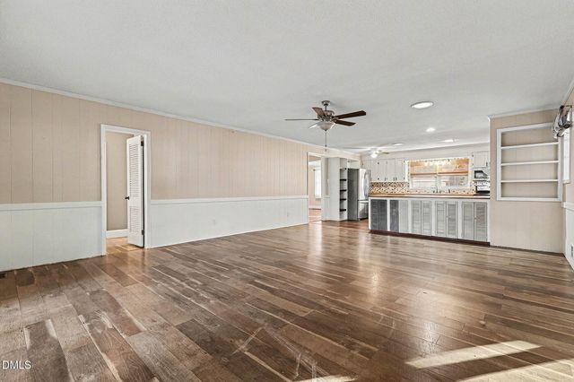 210 E Holt Street, Smithfield, NC 27577