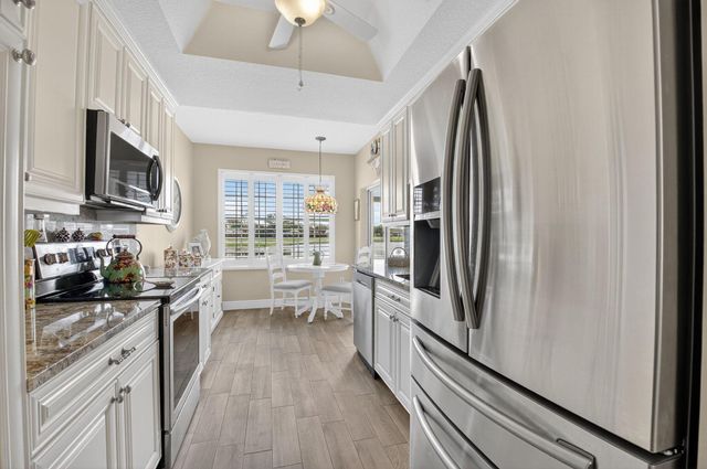 17287 Boca Club Boulevard 1, Boca Raton, FL 33487