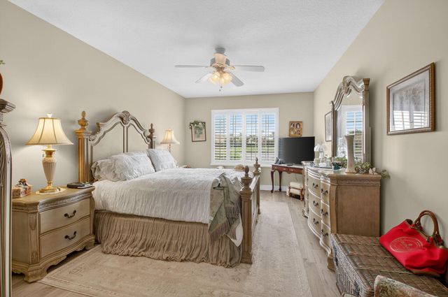 17287 Boca Club Boulevard 1, Boca Raton, FL 33487