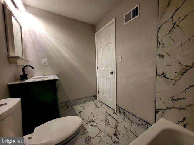 1834 E ALBERT ST, Philadelphia, PA 19125