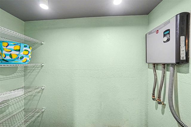 8606 PALM LANE 116, Temple Terrace, FL 33637