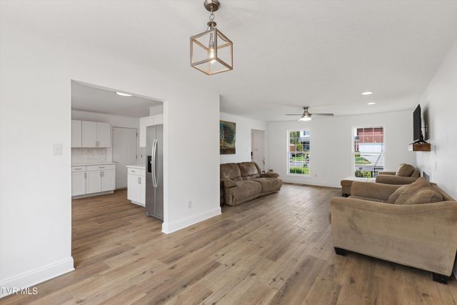 6817 Audrianna Lane, Knoxville, TN 37918