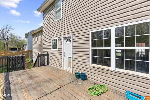 6817 Audrianna Lane, Knoxville, TN 37918