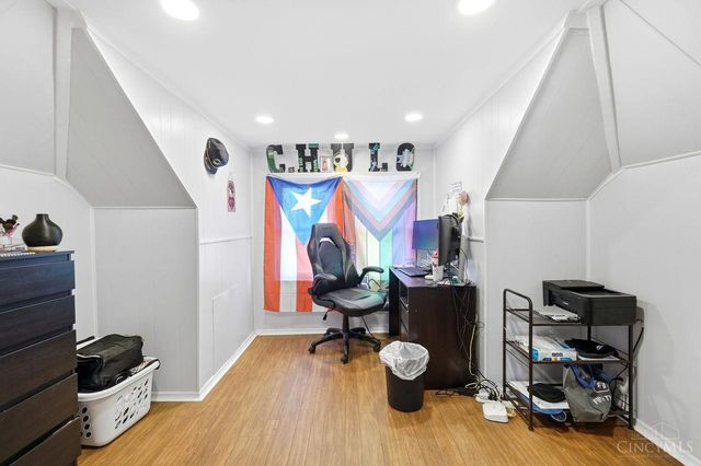 4013 Walter Avenue, Cheviot, OH 45211