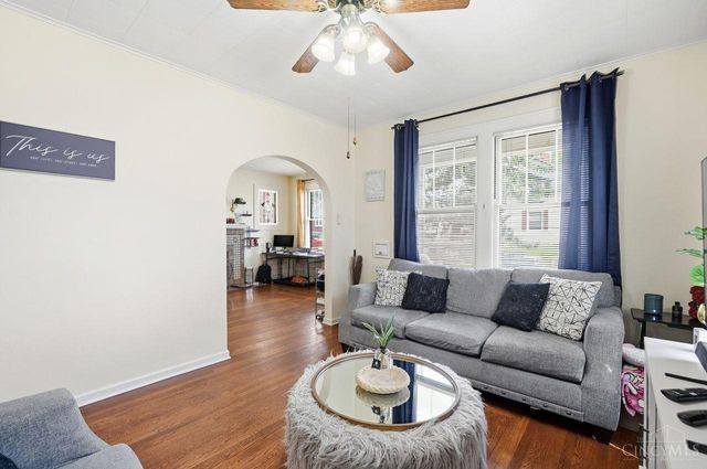 4013 Walter Avenue, Cheviot, OH 45211