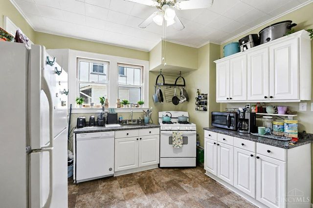 4013 Walter Avenue, Cheviot, OH 45211