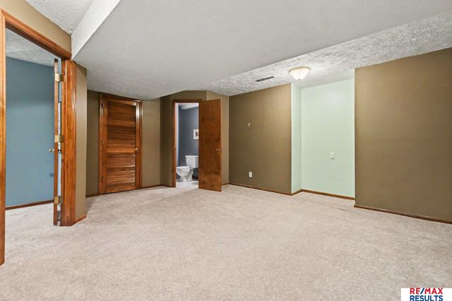 7204 S 149 Circle, Omaha, NE 68138