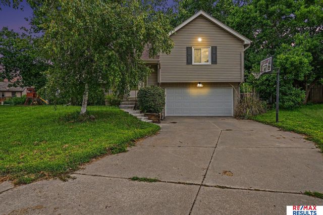 7204 S 149 Circle, Omaha, NE 68138
