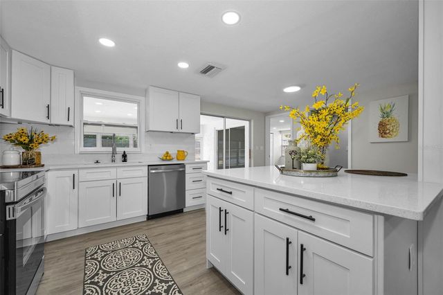 8733 COCHISE LANE, Port Richey, FL 34668