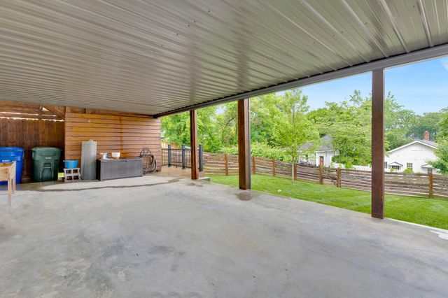 332 Beck Avenue, Chattanooga, TN 37405