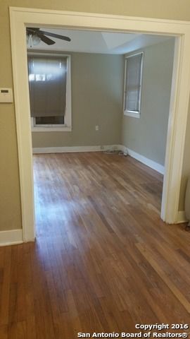 2223 E HOUSTON ST, San Antonio, TX 78202