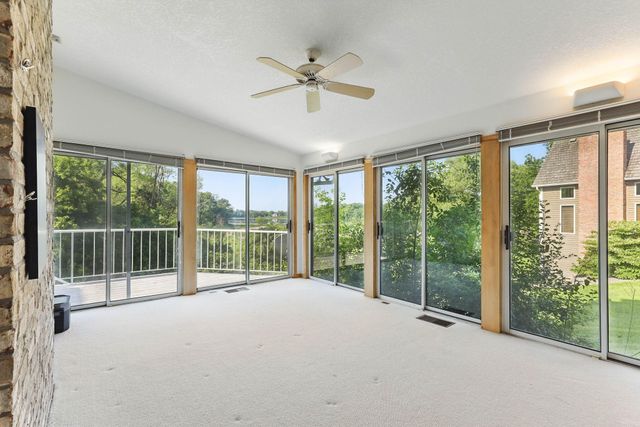 18715 24th Avenue N, Plymouth, MN 55447