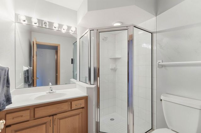 18715 24th Avenue N, Plymouth, MN 55447