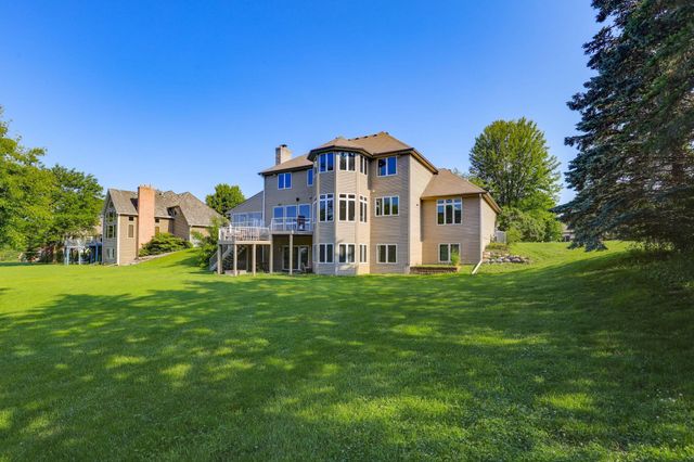 18715 24th Avenue N, Plymouth, MN 55447