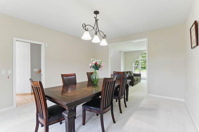 18715 24th Avenue N, Plymouth, MN 55447