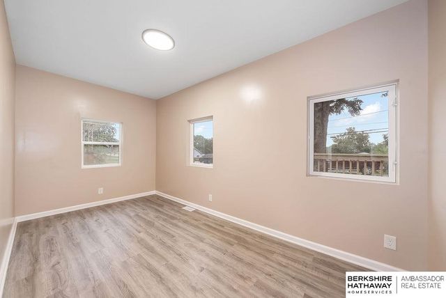 7306 S 28th Street, Bellevue, NE 68147