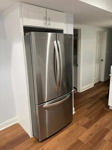 917 N Sacramento Boulevard, Chicago, IL 60622