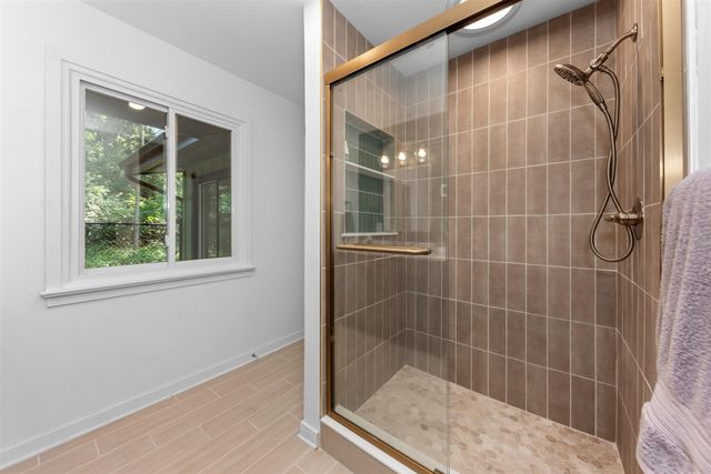 3446 Charing Cross Road, Ann Arbor, MI 48108