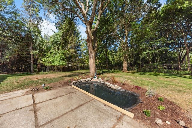 3446 Charing Cross Road, Ann Arbor, MI 48108