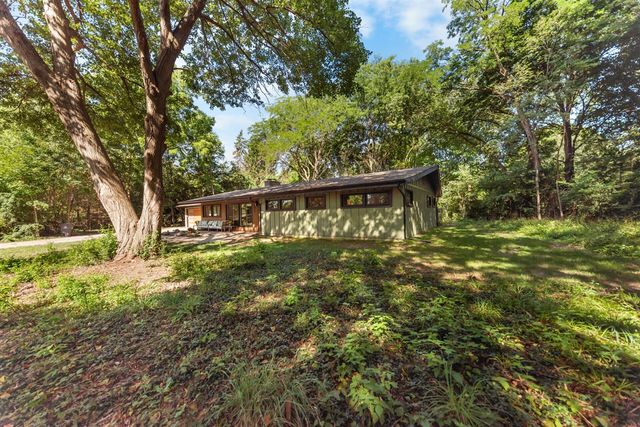 3446 Charing Cross Road, Ann Arbor, MI 48108