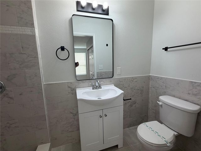 7005 THRASHER DRIVE, Tampa, FL 33610