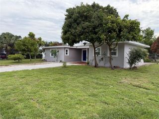 7005 THRASHER DRIVE, Tampa, FL 33610
