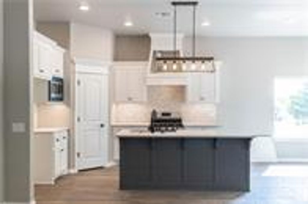 3740 Cookson Court, Edmond, OK 73012
