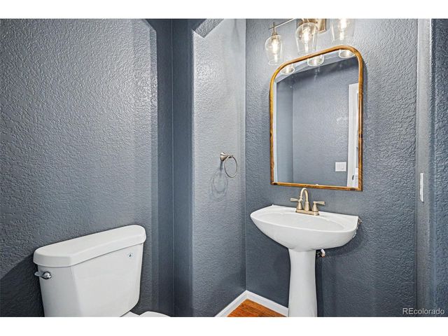 20734 E 49th Ave, Denver, CO 80249