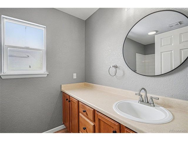 20734 E 49th Ave, Denver, CO 80249