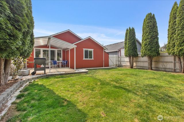 5805 105th Place NE, Marysville, WA 98270