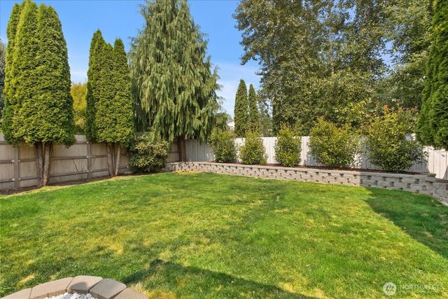5805 105th Place NE, Marysville, WA 98270