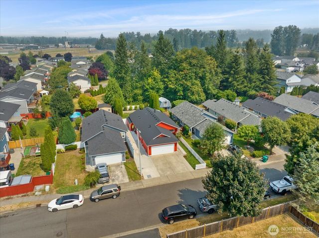 5805 105th Place NE, Marysville, WA 98270
