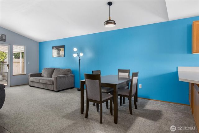 5805 105th Place NE, Marysville, WA 98270