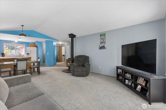 5805 105th Place NE, Marysville, WA 98270