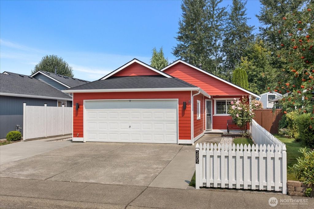 5805 105th Place NE, Marysville, WA 98270