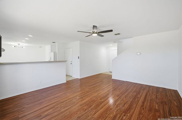 9834 Dull Knife, San Antonio, TX 78239