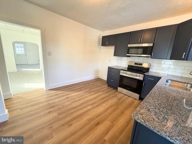 264 CHURCH ST, Millersburg, PA 17061